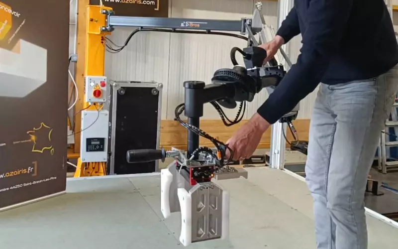 Pince rotative pour exobras
